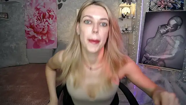Snapshot of NickyAdamidi chatting on July 2026 04:38:01 PM NickyAdamidi online show from July 2026 04:38:01 PM