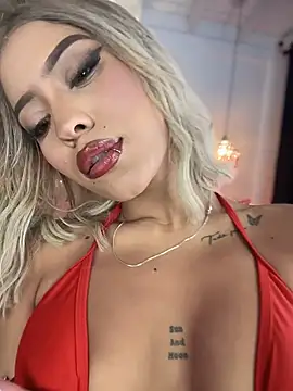 Snapshot of MystiqueXXX chatting on November 2025 01:11:01 PM MystiqueXXX online show from November 2025 01:11:01 PM