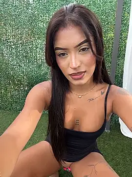 Snapshot of MystiqueXXX chatting on July 2026 01:16:01 PM MystiqueXXX online show from July 2026 01:16:01 PM
