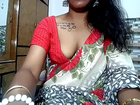 HOT AARVI11 online show from October 2025 03:34:01 PM