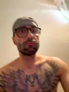 Snapshot of sinBud452 chatting on October 2025 07:05:02 AM sinBud452 online show from October 2025 07:05:02 AM