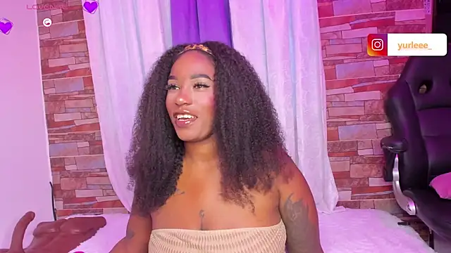 Brandy brown  online show from February 2026 11:12:01 PM