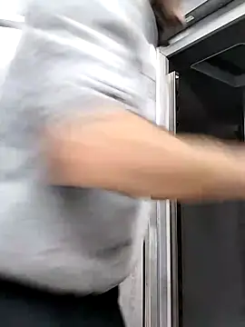 hotmen83 online show from October 2025 06:58:01 AM