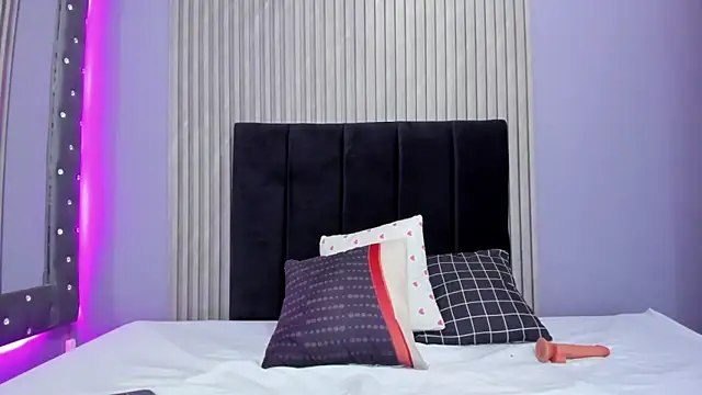 Sex samantha online show from November 2025 01:11:01 PM