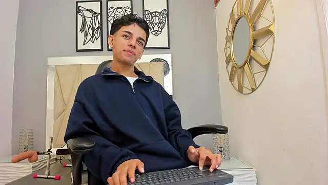 owen  johnson online show from October 2025 12:12:02 PM