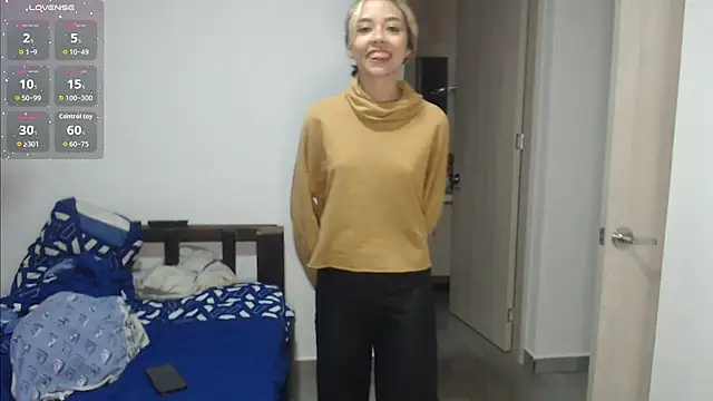 Snapshot of brisazanes chatting on September 2025 01:17:01 AM brisazanes online show from September 2025 01:17:01 AM