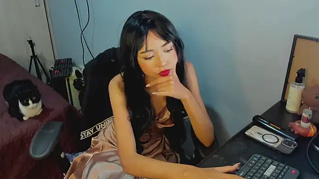 Snapshot of brisazanes chatting on May 2026 07:04:01 PM brisazanes online show from May 2026 07:04:01 PM