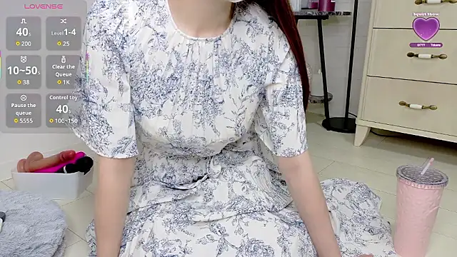 Snapshot of MIZUKI88888 chatting on September 2025 01:11:02 PM MIZUKI88888 online show from September 2025 01:11:02 PM