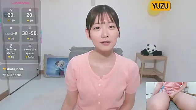 Snapshot of yuzukichi_jp chatting on September 2025 05:02:02 AM yuzukichi jp online show from September 2025 05:02:02 AM