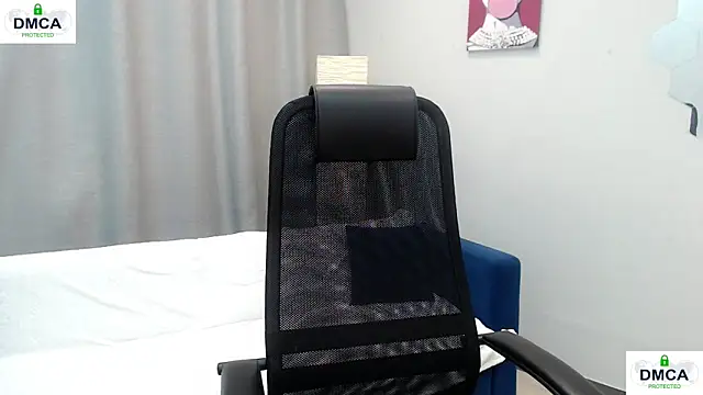 Snapshot of Pion_01 chatting on December 2025 05:16:01 AM Pion 01 online show from December 2025 05:16:01 AM