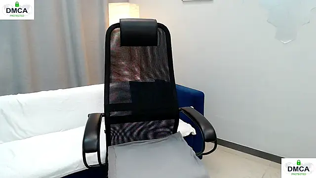 Snapshot of Pion_01 chatting on January 2026 07:32:02 AM Pion 01 online show from January 2026 07:32:02 AM