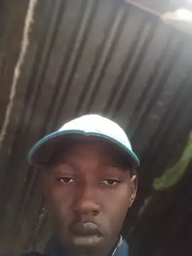 Snapshot of Mshengu01 chatting on May 2026 09:39:02 AM Mshengu01 online show from May 2026 09:39:02 AM