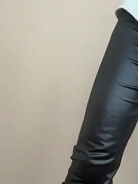 iikangi online show from February 2026 03:27:02 AM