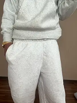 Snapshot of iikangi chatting on March 2026 05:02:02 AM iikangi online show from March 2026 05:02:02 AM