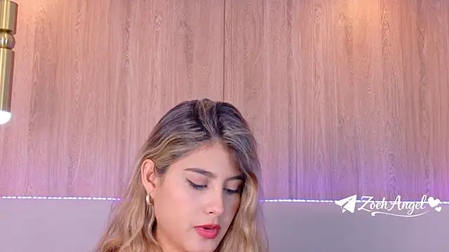 ZoehAngel online show from April 2026 01:54:02 PM