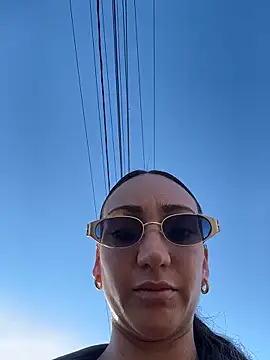 Ninabigtitied online show from February 2026 12:31:01 PM