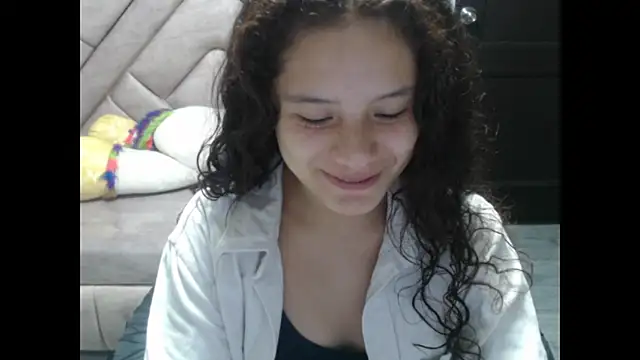 Velvet Moon V online show from October 2025 01:07:02 PM