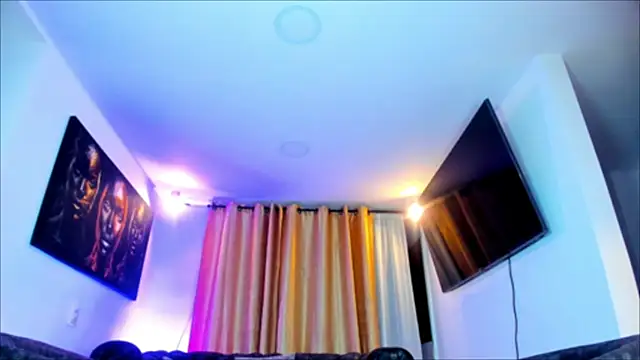  Mia Pink  online show from January 2026 01:31:02 AM