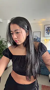 Lily June online show from April 2026 07:59:01 PM