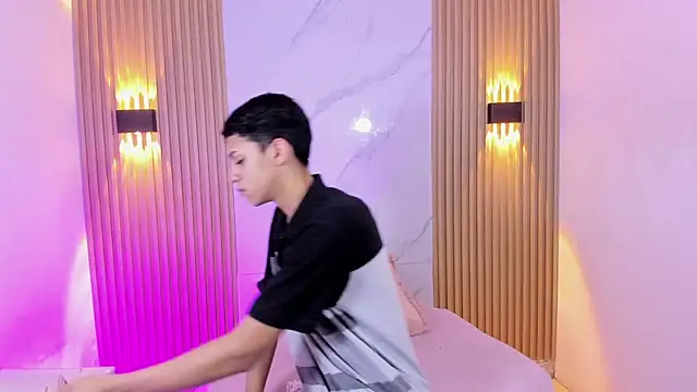 BILLY JAMEES online show from April 2026 12:10:01 PM