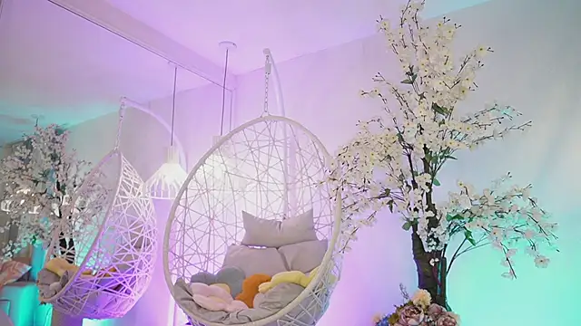 JadeSummerr online show from September 2025 11:43:01 AM