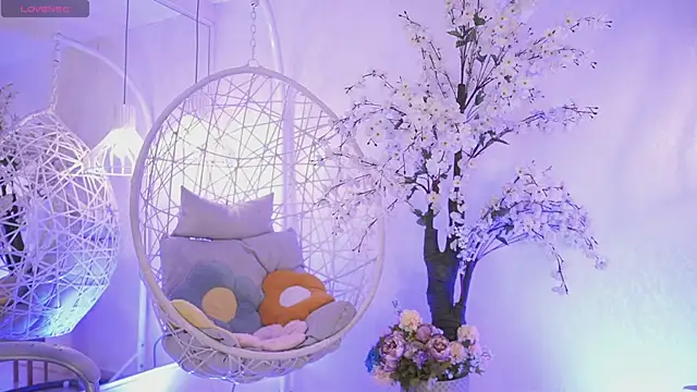 JadeSummerr online show from September 2025 11:48:01 AM