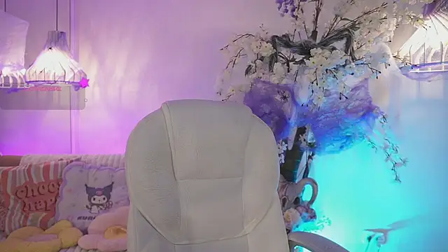 JadeSummerr online show from October 2025 11:43:02 AM