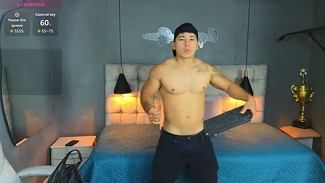Snapshot of Horny_nick18 chatting on September 2025 12:27:02 PM Horny nick18 online show from September 2025 12:27:02 PM