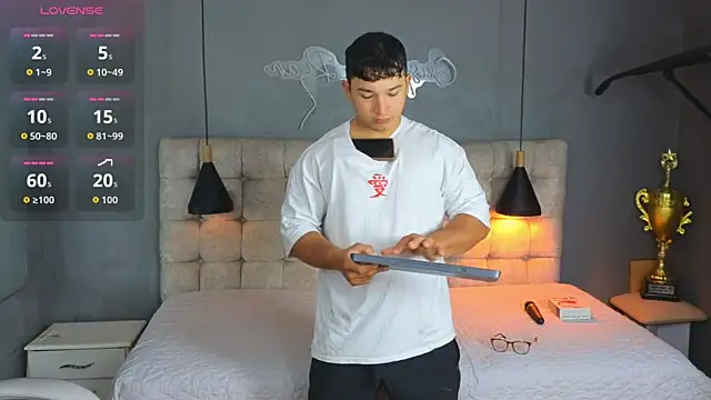 Horny nick18 online show from January 2026 02:01:02 PM