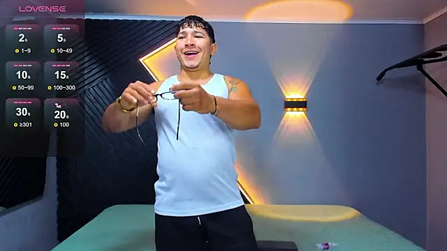 Horny nick18 online show from March 2026 11:48:02 AM