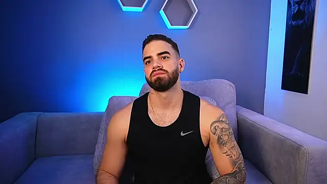 Paul Phoenix online show from February 2026 07:29:02 PM