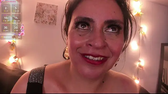 Snapshot of dacotag chatting on March 2026 01:31:01 AM dacotag online show from March 2026 01:31:01 AM