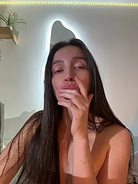 karinasantos  online show from July 2026 02:39:01 AM