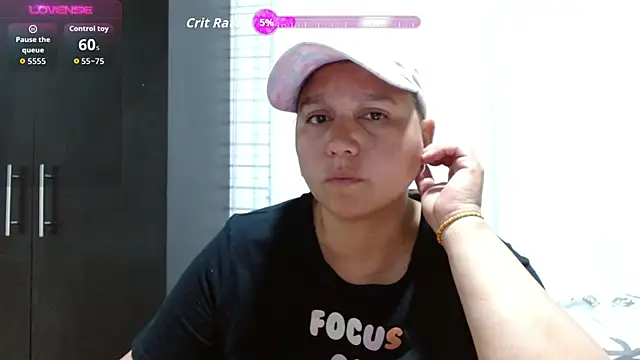 Snapshot of haashkyo chatting on April 2026 02:56:01 AM haashkyo online show from April 2026 02:56:01 AM