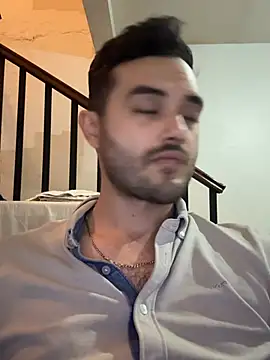 Snapshot of acmello83 chatting on April 2026 07:40:02 PM acmello83 online show from April 2026 07:40:02 PM