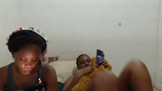 EssenceLovers online show from January 2026 07:39:01 PM