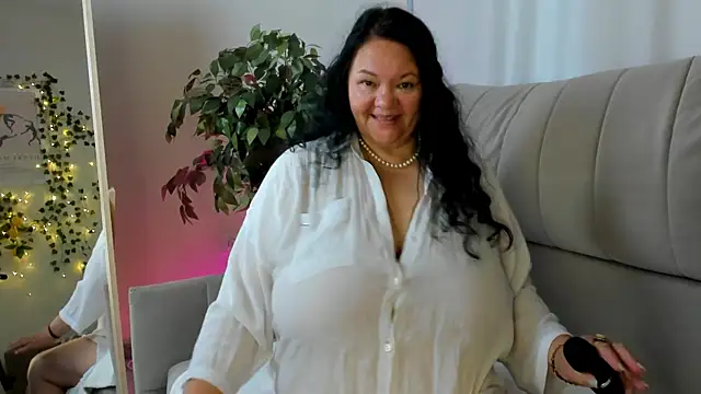 sandra jackson online show from July 2026 02:47:01 AM