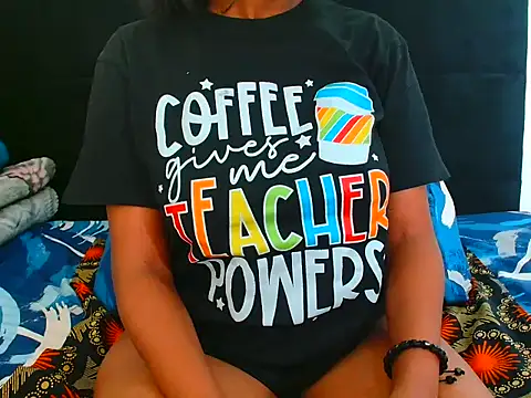 CreamySexyPussy online show from October 2025 06:19:02 PM