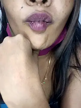 Tamil kavinila online show from February 2026 03:55:01 PM