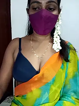 Snapshot of Tamil_kavinila chatting on April 2026 05:18:02 AM Tamil kavinila online show from April 2026 05:18:02 AM