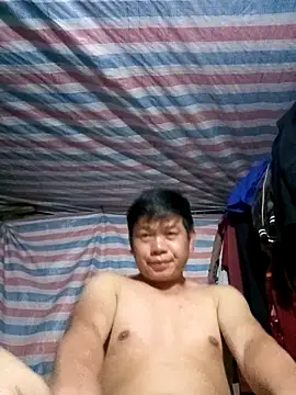 Snapshot of DungLuongg chatting on March 2026 01:48:01 PM DungLuongg online show from March 2026 01:48:01 PM