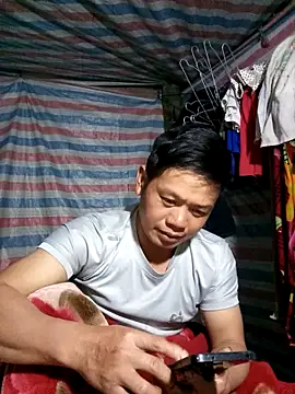 Snapshot of DungLuongg chatting on May 2026 02:57:01 PM DungLuongg online show from May 2026 02:57:01 PM