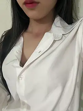Snapshot of Desi_sara chatting on April 2026 09:48:02 AM Desi sara online show from April 2026 09:48:02 AM