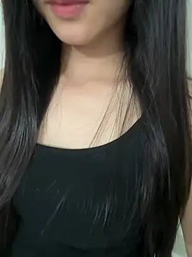 Snapshot of Desi_sara chatting on May 2026 04:18:01 AM Desi sara online show from May 2026 04:18:01 AM
