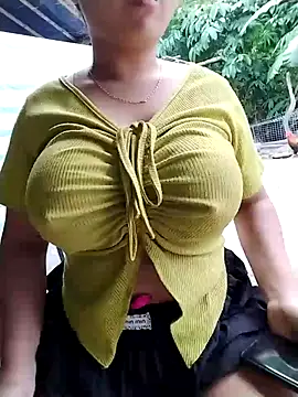 Akira sera online show from November 2025 11:43:02 PM