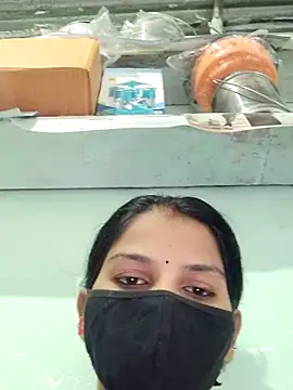 Snapshot of poojam93 chatting on September 2025 01:41:02 AM poojam93 online show from September 2025 01:41:02 AM