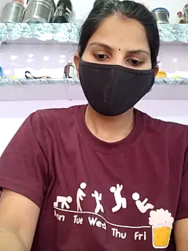 poojam93 online show from December 2025 03:04:01 AM