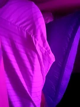 sarahkat86 online show from September 2025 07:10:02 AM