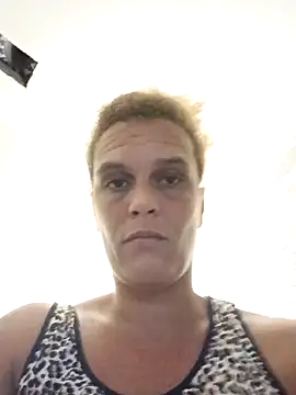 sarahkat86 online show from November 2025 01:59:01 AM