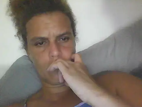 sarahkat86 online show from November 2025 02:10:02 AM